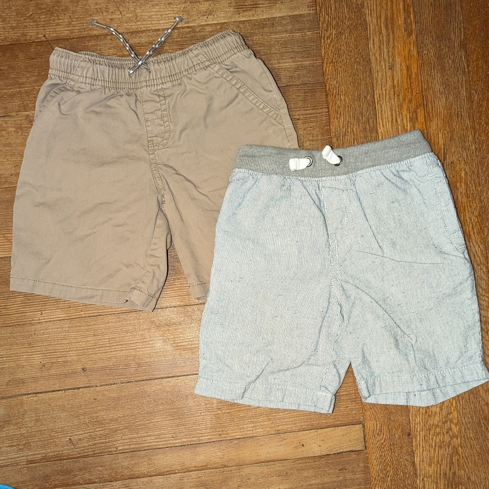 Cat & Jack two pairs of shorts 5T